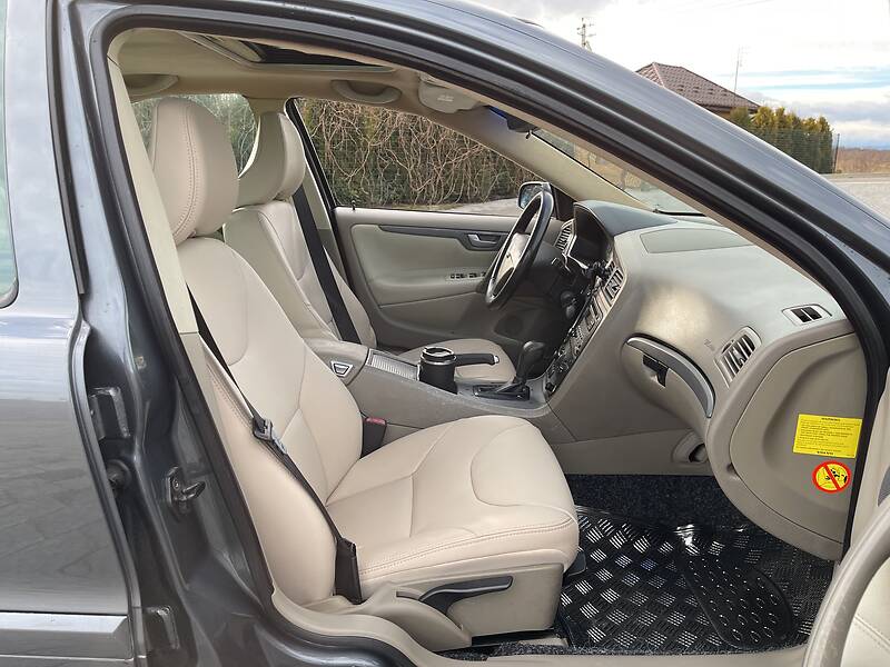 Седан Volvo S60 2005 в Стрые