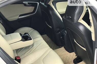 Седан Volvo S60 2011 в 