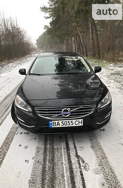 Седан Volvo S60 2017 в Кропивницком