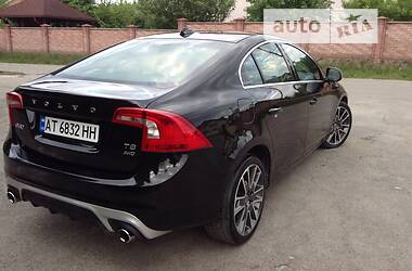 Седан Volvo S60 2010 в Ивано-Франковске