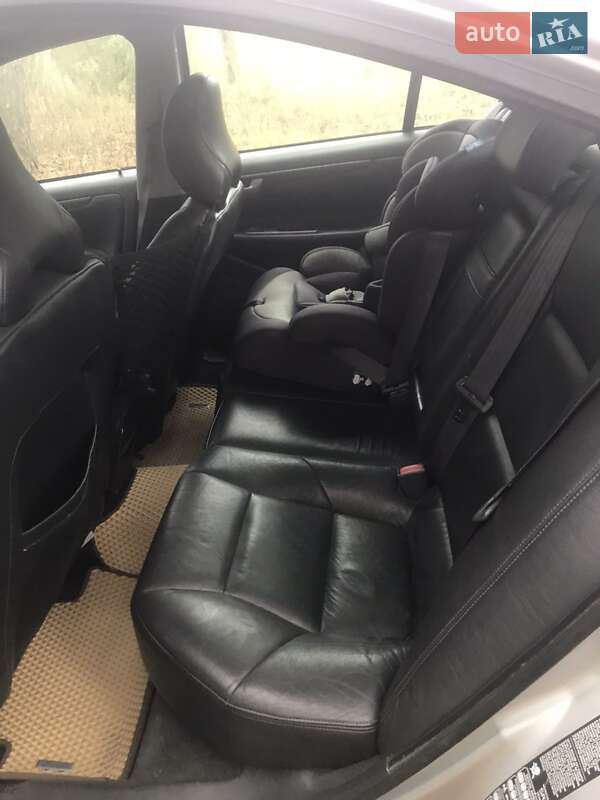 Седан Volvo S60 2003 в Ратным