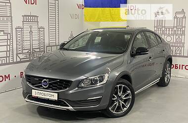Седан Volvo S60 2017 в Києві