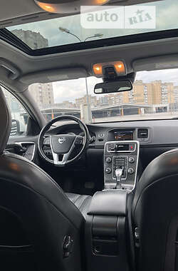 Седан Volvo S60 2013 в Києві