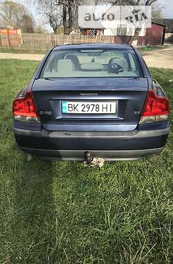 Хэтчбек Volvo S60 2003 в Владимирце