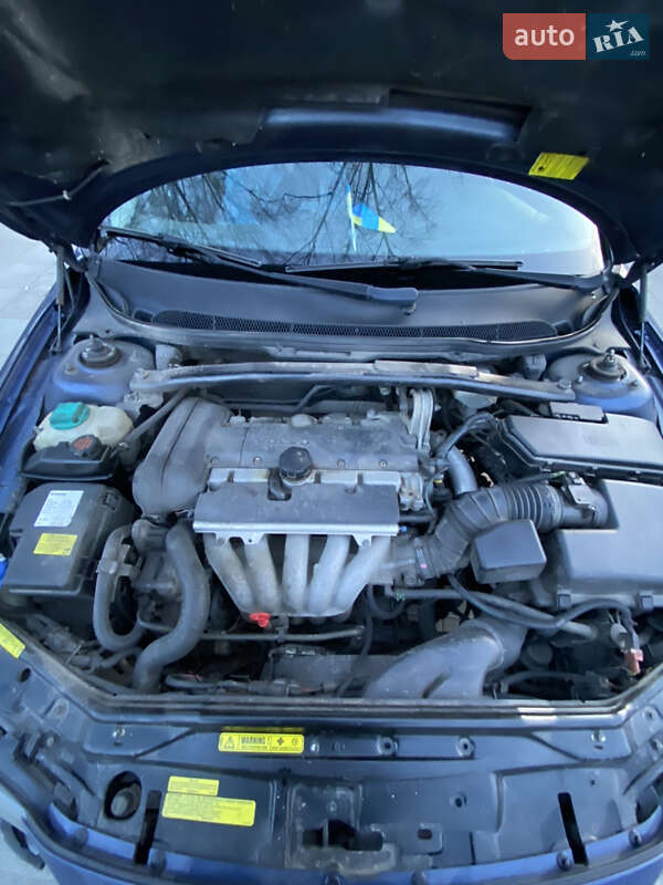 Седан Volvo S60 2003 в Чернигове