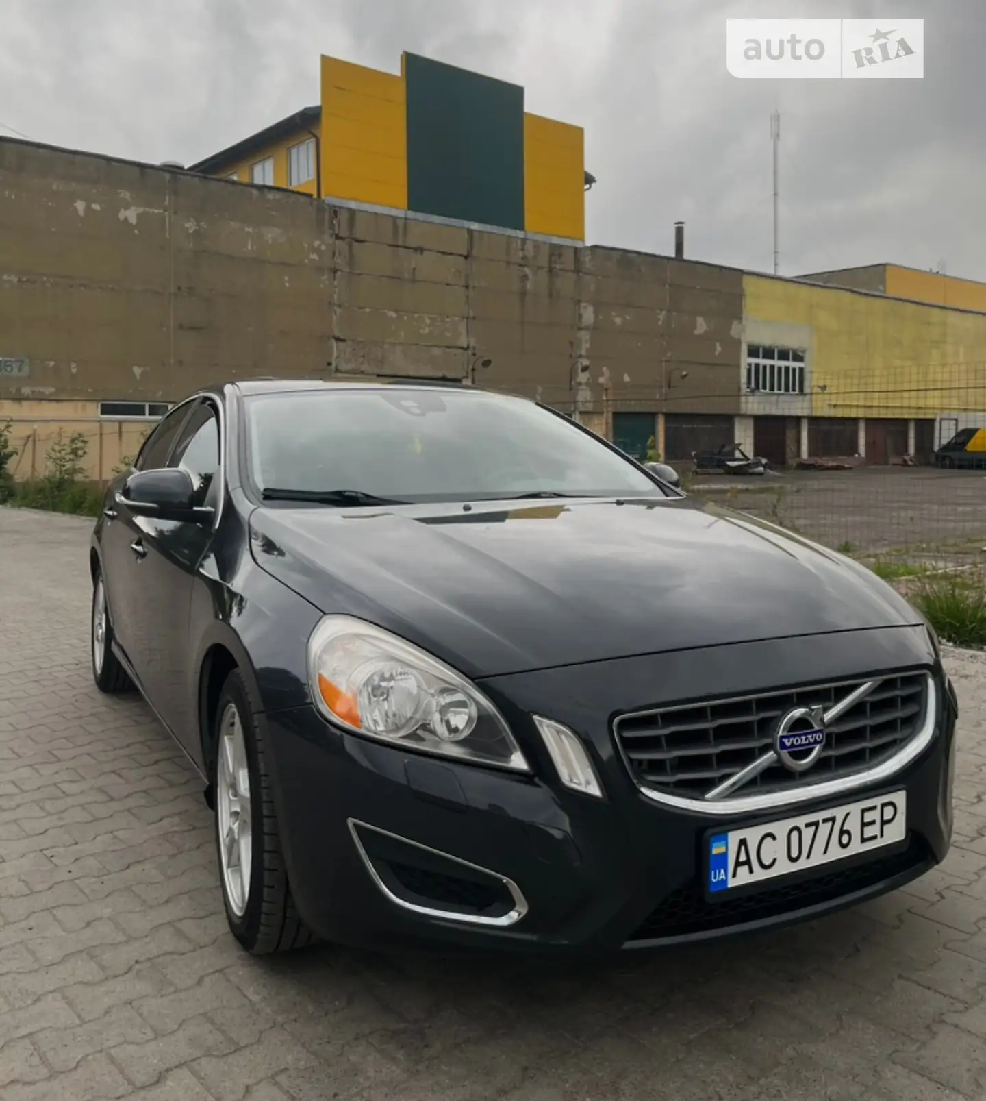 2013 Volvo S60 - фото 1