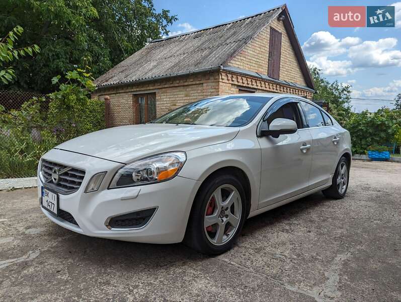 Volvo S60 2012