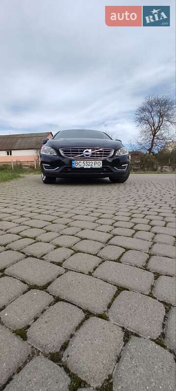 Седан Volvo S60 2016 в Львове