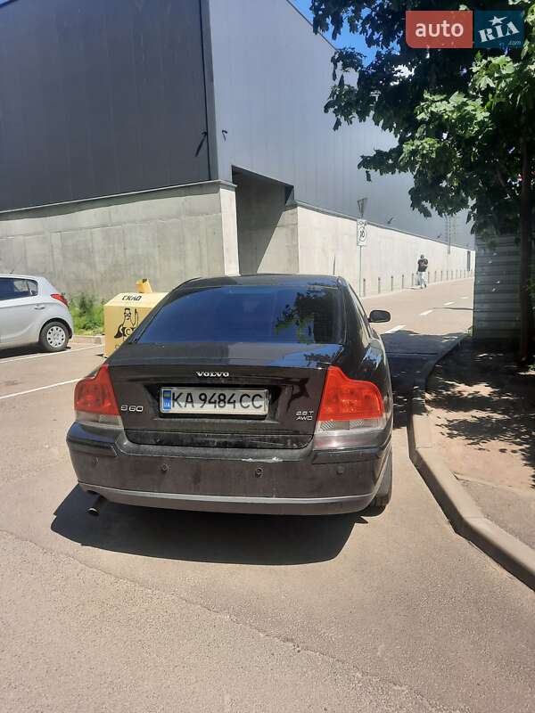 Седан Volvo S60 2006 в Киеве