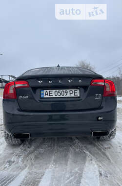 Седан Volvo S60 2014 в Дніпрі