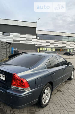 Седан Volvo S60 2006 в Черкасах