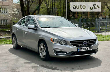 Седан Volvo S60 2013 в Львове