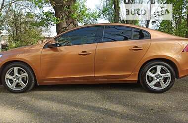 Седан Volvo S60 2012 в Днепре