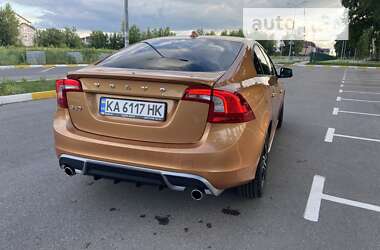 Седан Volvo S60 2013 в Киеве