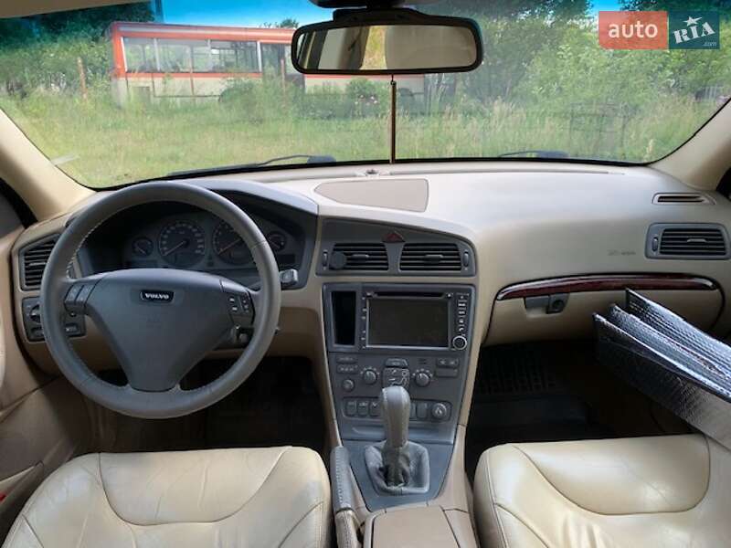 Седан Volvo S60 2002 в Львове фото 13 Седан Volvo S60 2002 в Львове