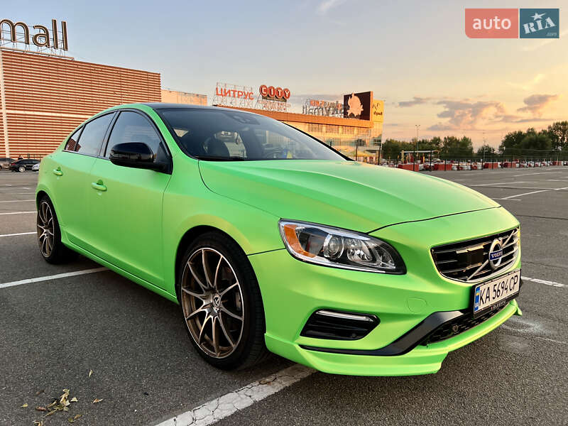 Седан Volvo S60 2015 в Киеве фото 10 Седан Volvo S60 2015 в Киеве