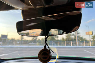Седан Volvo S60 2015 в 