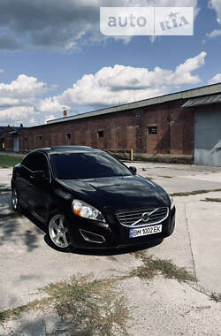 Седан Volvo S60 2011 в Сумах