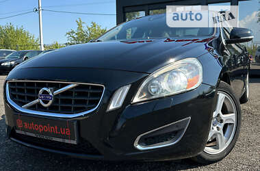 Седан Volvo S60 2012 в Києві