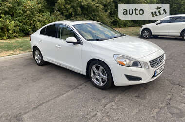 Седан Volvo S60 2012 в Полтаве