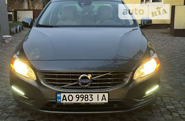 Седан Volvo S60 2016 в Житомирі