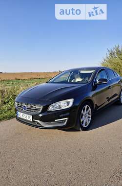 Седан Volvo S60 2013 в Львове