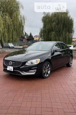 Седан Volvo S60 2014 в Рівному