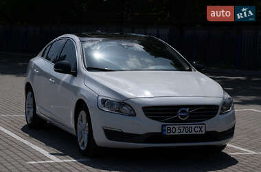 Седан Volvo S60 2013 в Тернополі