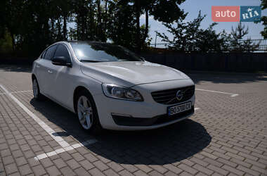 Седан Volvo S60 2013 в Тернополі