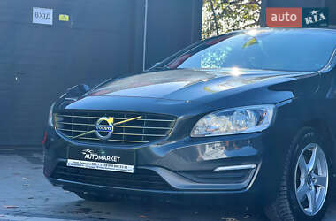 Седан Volvo S60 2014 в 