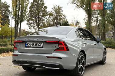 Седан Volvo S60 2024 в 