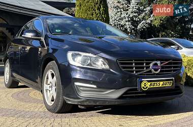 Седан Volvo S60 2016 в Львове