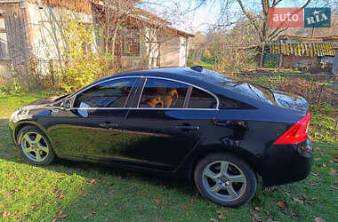 Седан Volvo S60 2011 в Бориславі