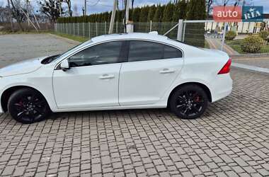 Седан Volvo S60 2013 в Львове