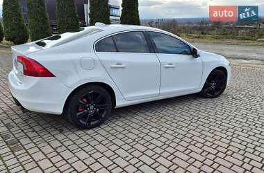 Седан Volvo S60 2013 в Львове