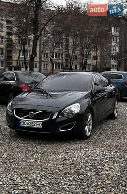 Седан Volvo S60 2011 в Івано-Франківську