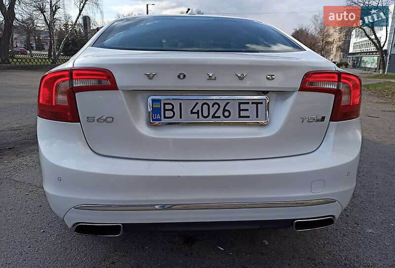 Седан Volvo S60 2016 в Луцьку