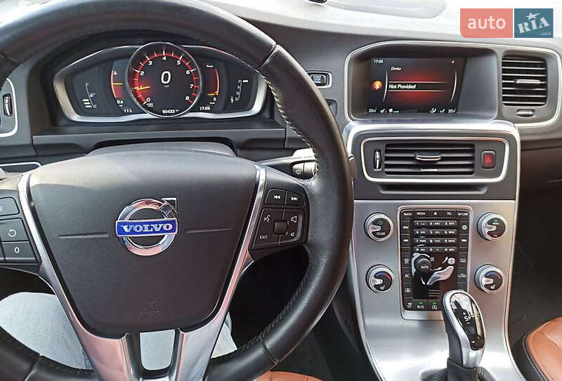 Седан Volvo S60 2016 в Луцьку