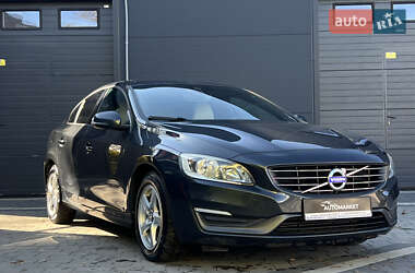 Седан Volvo S60 2014 в Ивано-Франковске