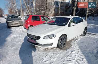 Седан Volvo S60 2016 в Шепетівці