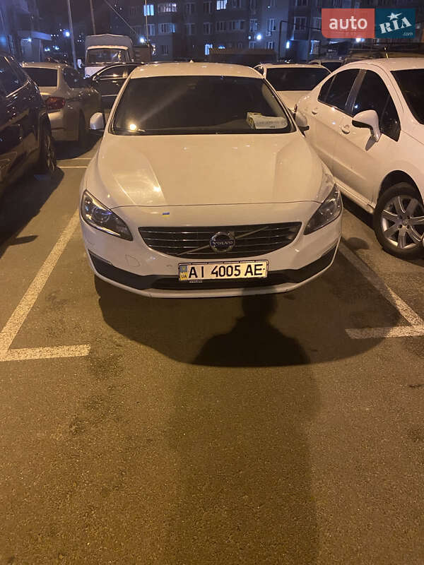 Volvo S60 2015