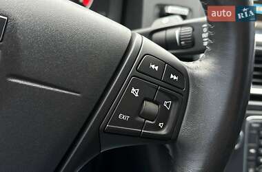 Седан Volvo S60 2012 в 