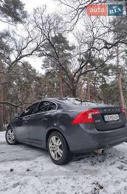 Седан Volvo S60 2011 в 