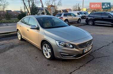 Седан Volvo S60 2014 в Ровно