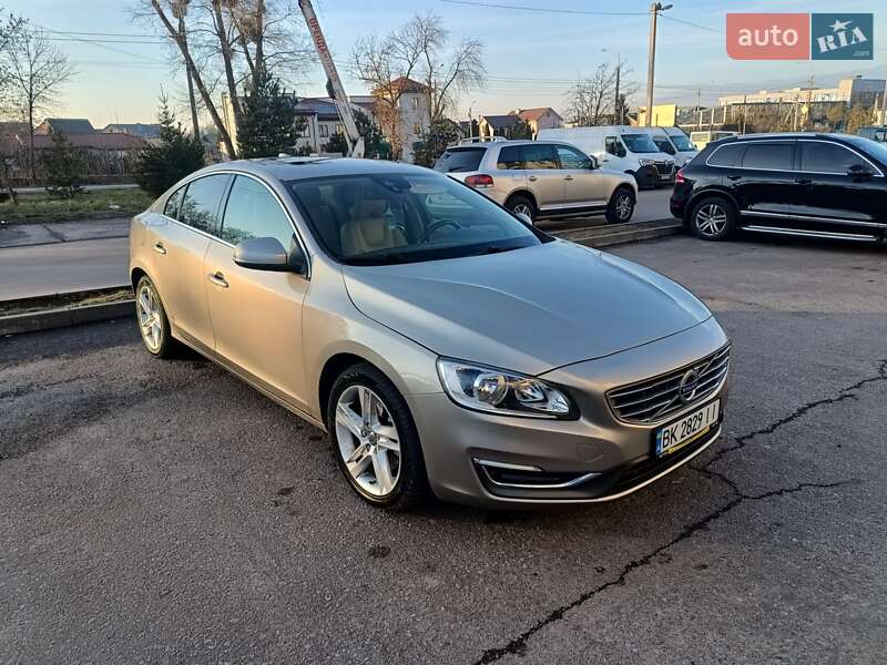 Volvo S60 2014