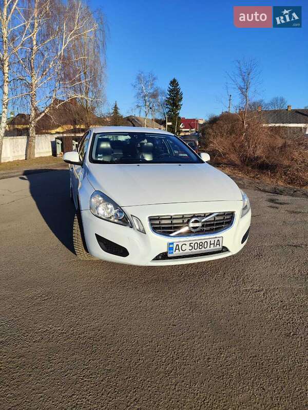 Седан Volvo S60 2012 в Ковеле
