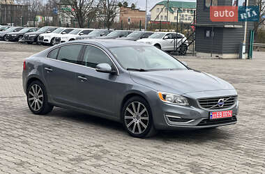 Седан Volvo S60 2016 в 