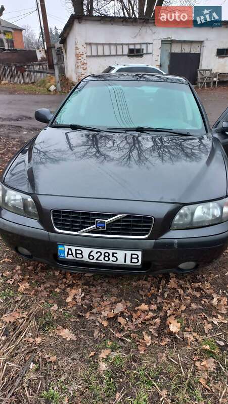 Седан Volvo S60 2001 в 