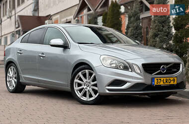 Седан Volvo S60 2011 в Стрые