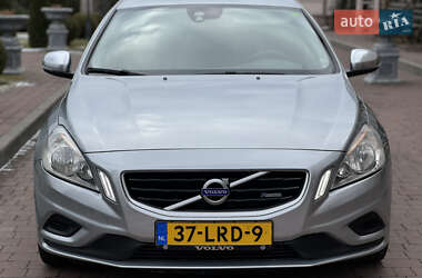 Седан Volvo S60 2011 в Стрые